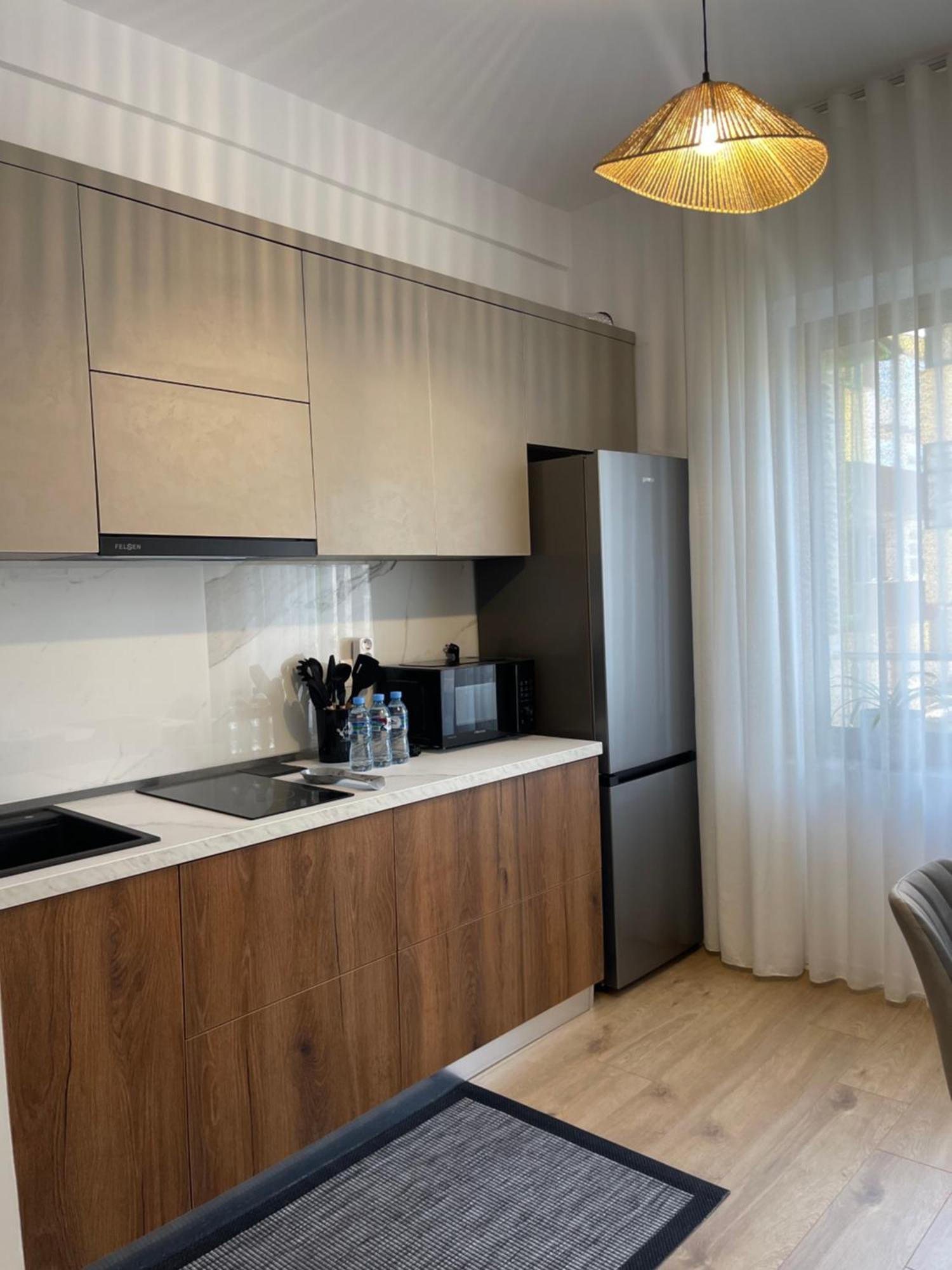 Sunny City Center Apartment Lezhë Exterior foto